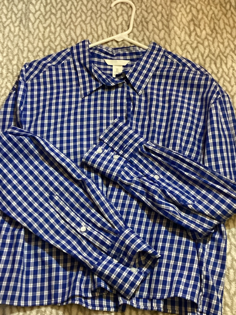 H&M 100% cotton! Plaid Button-Down Shirt